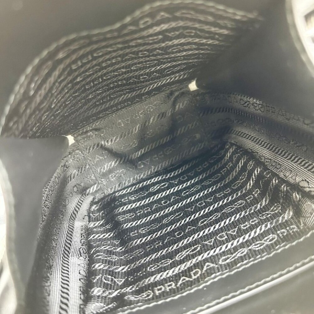PRADA Bag - Picture 8 of 10
